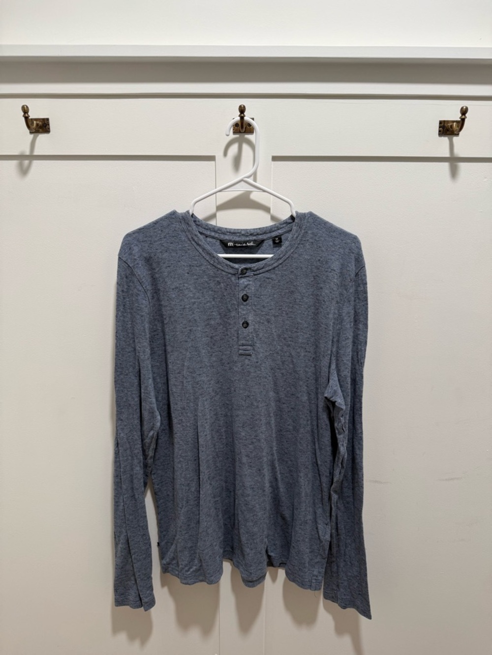 Travis Mathew Men's Long Sleeve Henley - Heather Gray